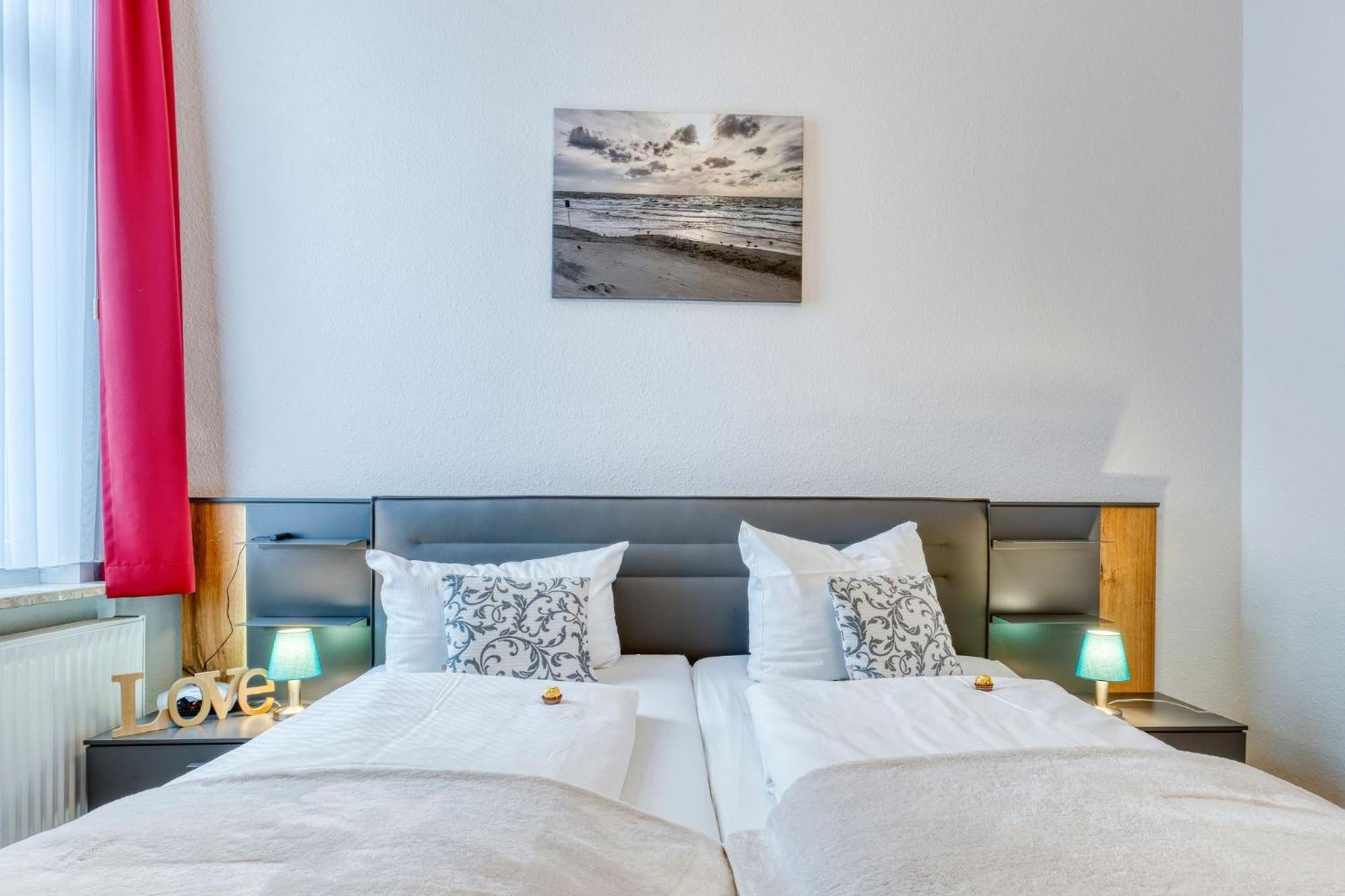 Buten Un Binnen Norderney Exterior photo